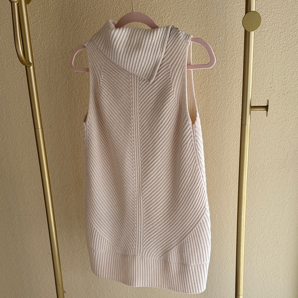 Elie Tahari Cream Cowl Neck Sweater - Picture 2 of 7